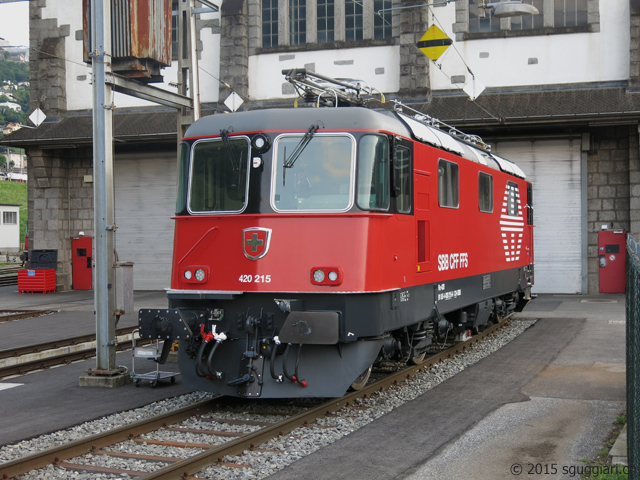 SBB Re 420 215-6 'LION'